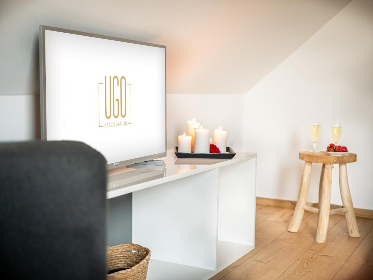 Ugo Apartman Halászi Екстериор снимка