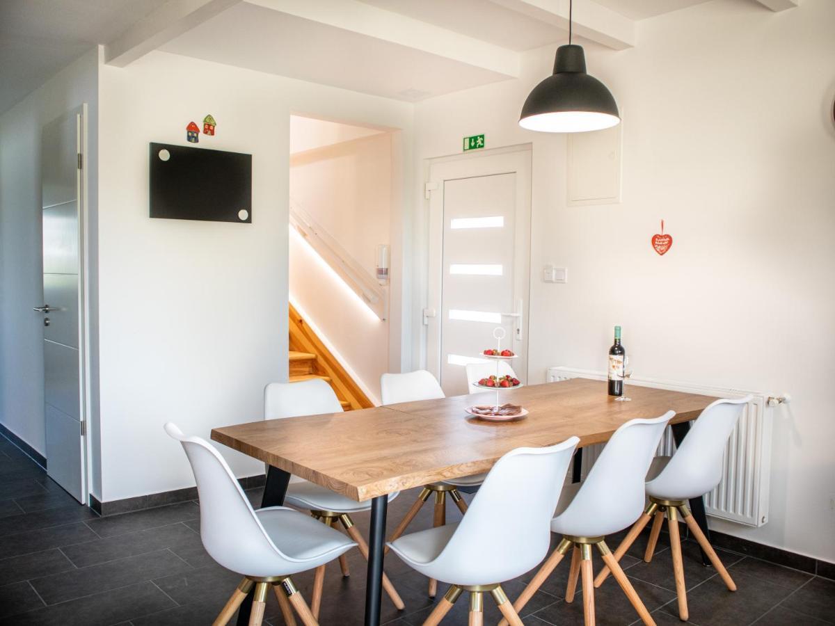Ugo Apartman Halászi Екстериор снимка