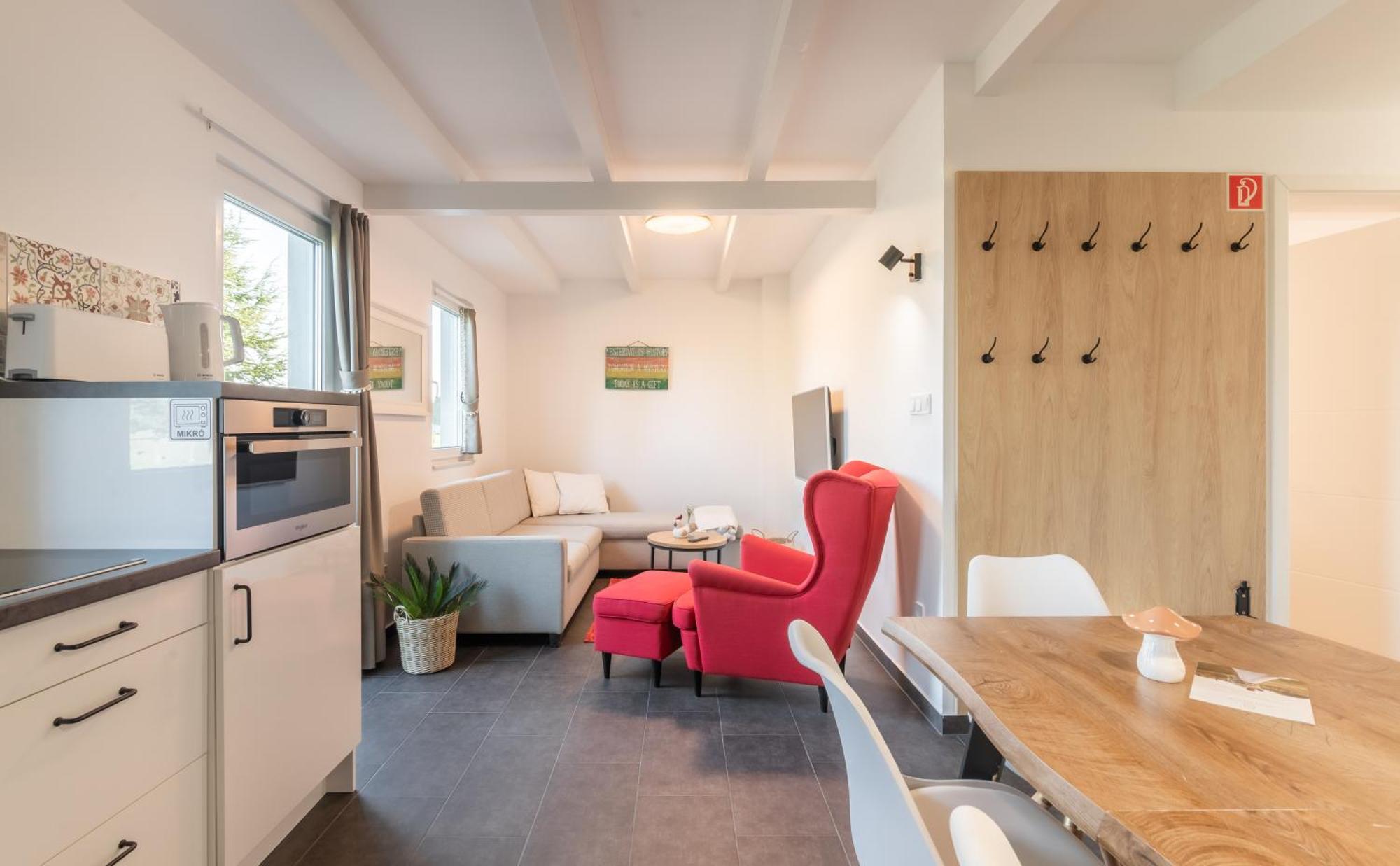 Ugo Apartman Halászi Екстериор снимка