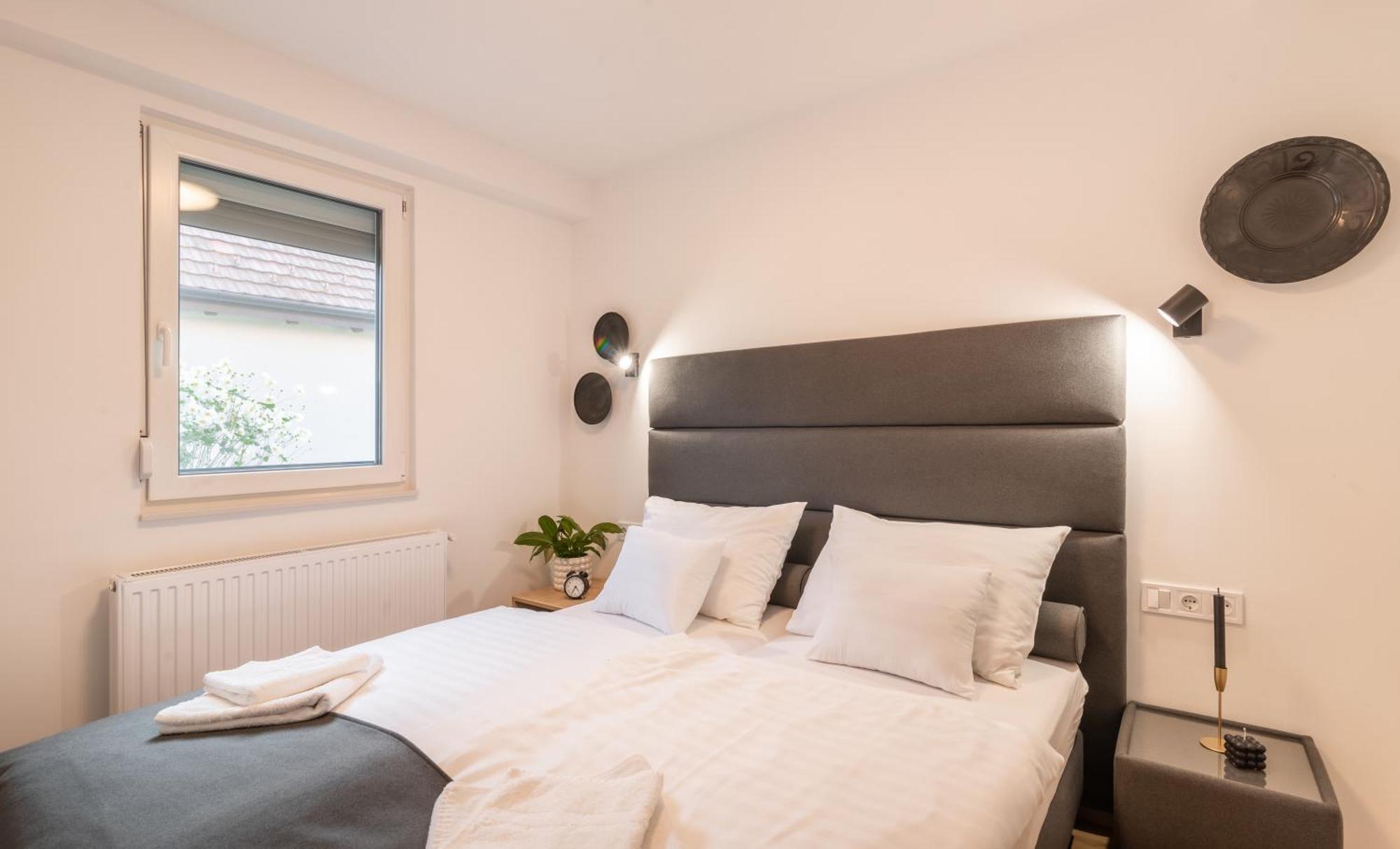 Ugo Apartman Halászi Екстериор снимка
