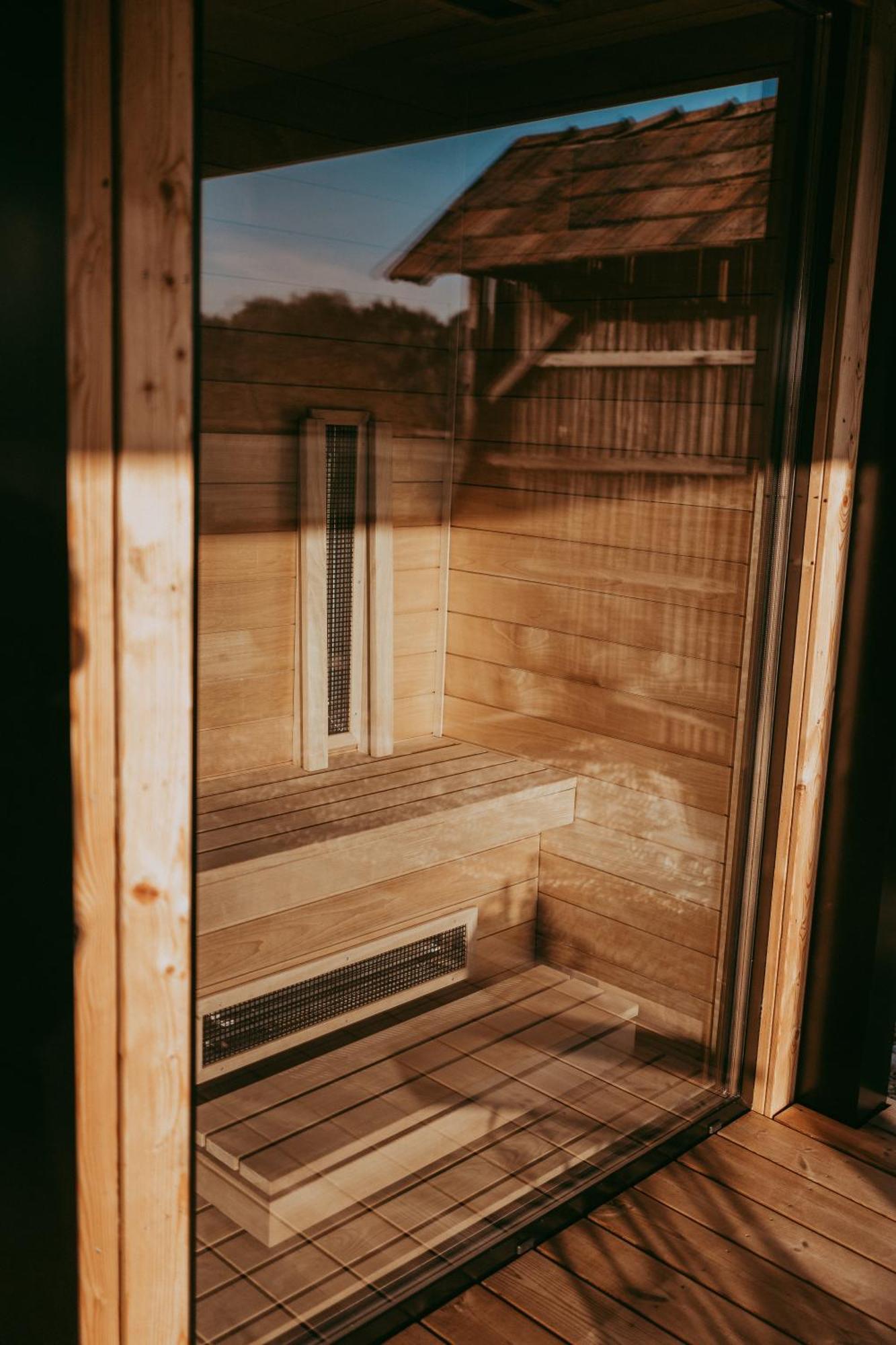 Ugo Apartman Halászi Екстериор снимка